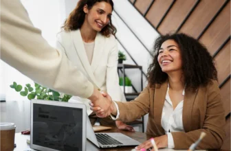 Cimientos de Éxito: Estrategias de Retención de Clientes en el Sector Inmobiliario