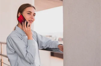 Estudiantes inmersos en la Filosofía Práctica del Curso de Marketing Digital Inmobiliario