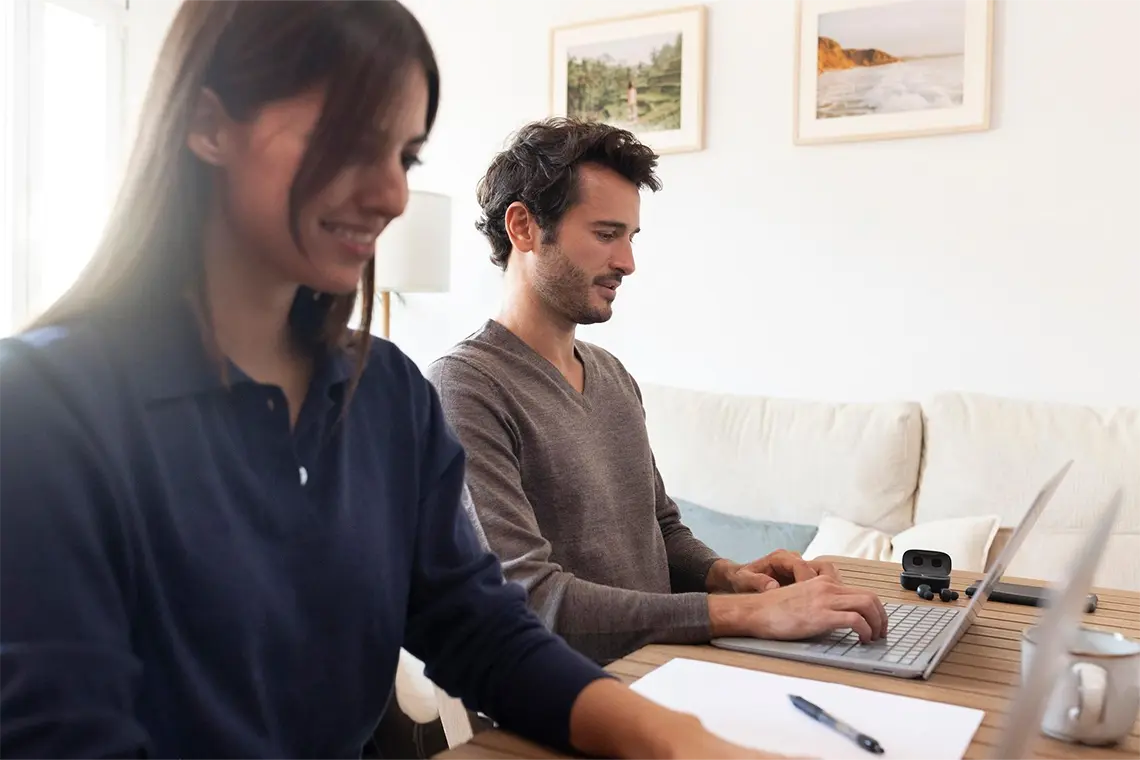 Experiencia del Cliente Evolucionada: Refinando la Atención con ChatGPT en Bienes Raíces