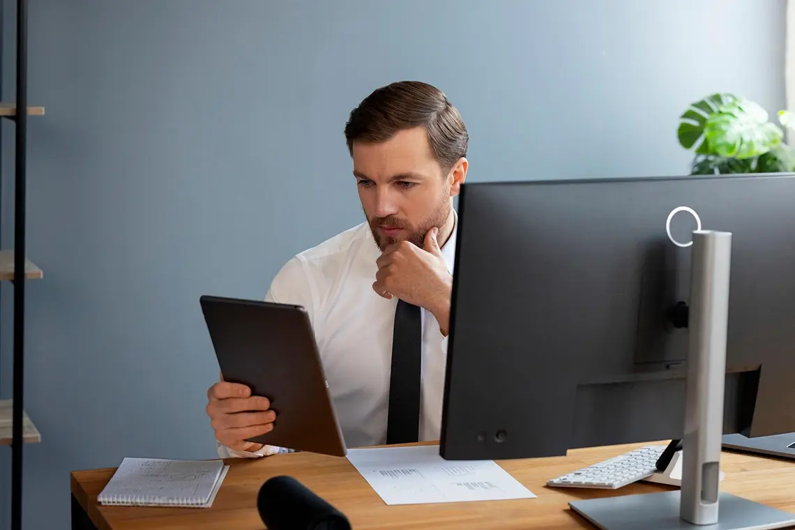 Más Allá de las Impresiones: Herramientas de Evaluación de Resultados para Agentes Inmobiliarios