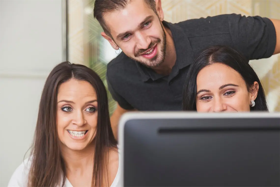 Diseño Gráfico para el Éxito: Estrategias Visuales en el Marketing Inmobiliario