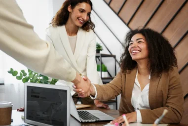 Éxito Sostenible y Retención de Clientes en Inmobiliaria