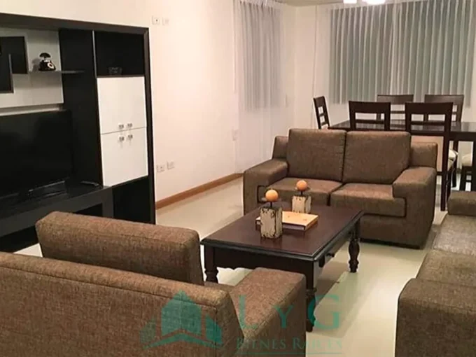 Descubre este amplio y moderno departamento en alquiler amoblado en Ingenieros Urb. El Señorial Cayma.